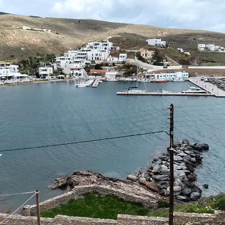 Irini Onar Kythnos Apartment *