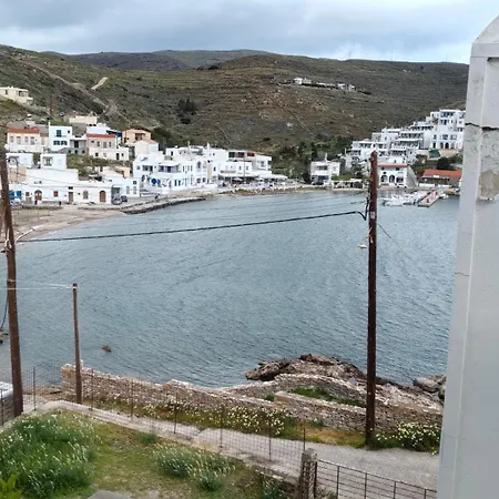 Irini Onar Kythnos Apartment *